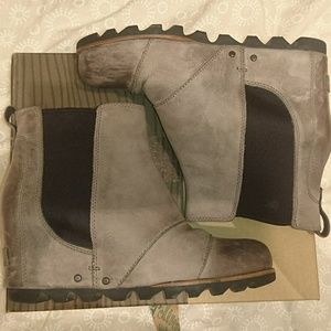 Sorel lea wedge boot 7 grey leather